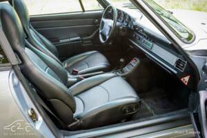 Image 6/63 of Porsche 911 Carrera (1996)