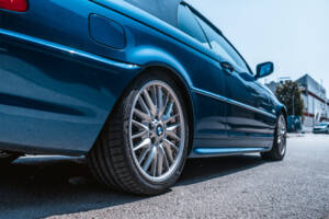 Imagen 16/37 de BMW 325Ci (2002)