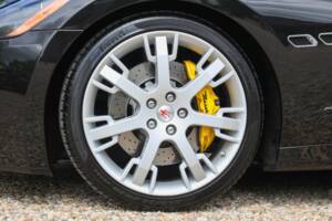 Image 33/50 of Maserati GranTurismo S (2008)