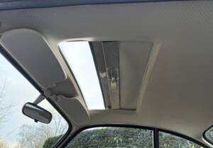 Afbeelding 4/28 van Volkswagen Karmann Ghia 1600 (1971)