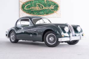 Image 13/33 of Jaguar XK 140 FHC (1956)