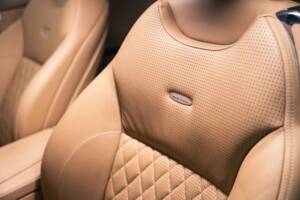 Image 22/40 of Mercedes-Benz CL 65 AMG (2008)