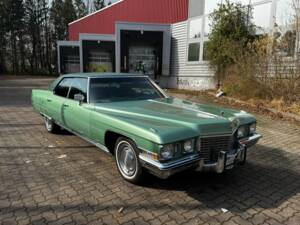 Bild 1/18 von Cadillac Sedan DeVille (1971)