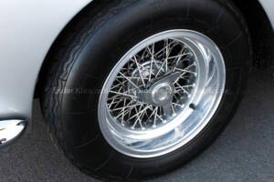 Image 26/36 de Ferrari 330 GT 2+2 (1964)