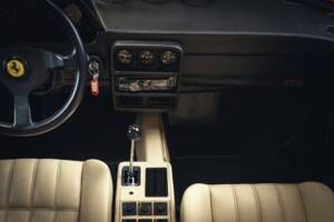Bild 9/15 von Ferrari 328 GTS (1988)