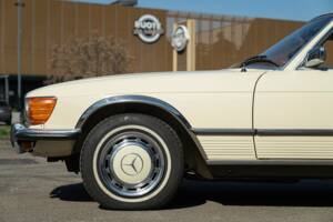 Afbeelding 19/50 van Mercedes-Benz 450 SLC (1972)