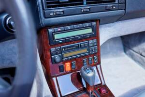 Image 81/171 of Mercedes-Benz SL 600 (1996)