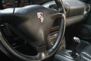 Bild 45/50 von Porsche 911 Carrera (2001)