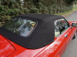 Image 19/20 of Jaguar XJS 5.3 V12 (1989)