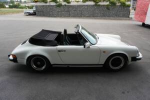 Bild 10/51 von Porsche 911 Carrera 3.2 (1986)