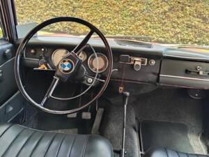 Image 6/12 of BMW 1800 (1968)