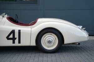 Image 10/50 of Jaguar XK 120 OTS (1950)