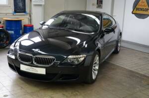 Bild 9/34 von BMW M6 (2008)