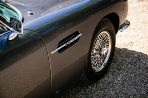 Immagine 43/47 di Aston Martin DB 6 Vantage (1966)