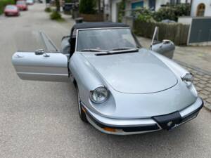 Afbeelding 21/31 van Alfa Romeo 1.6 Spider (1985)