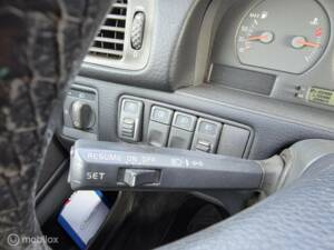 Image 19/37 of Volvo V 70 2.4 (2000)