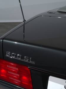 Image 29/56 de Mercedes-Benz 500 SL (1993)
