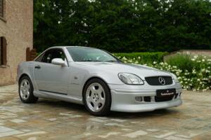 Obraz 4/50 pojazdu Mercedes-Benz SLK 230 Kompressor (1997)