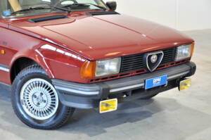Imagen 3/38 de Alfa Romeo Giulietta 1.6 (1983)