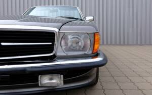 Image 32/97 de Mercedes-Benz 560 SL (1987)
