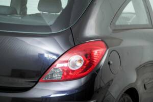 Bild 19/40 von Opel Corsa 1.2 (2008)
