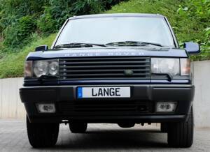 Afbeelding 11/95 van Land Rover Range Rover 4.6 Vogue (2002)