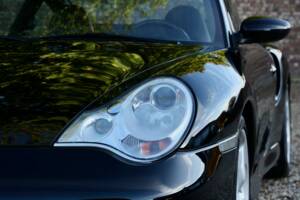 Image 29/50 of Porsche 911 Turbo (2002)