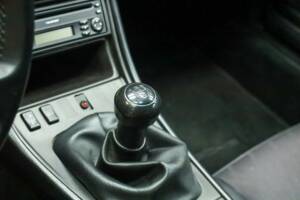 Obraz 49/50 pojazdu Porsche 944 (1986)