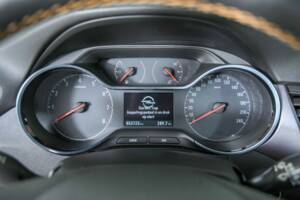 Immagine 11/50 di Opel Crossland X 1.2 Turbo (2019)