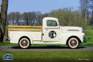 Image 18/31 de Ford Pickup (1946)