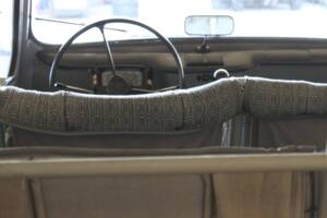 Bild 13/13 von Renault R 4 (1966)