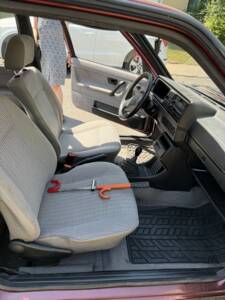 Immagine 19/27 di Volkswagen Golf Mk II 1.6 (1991)