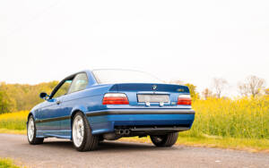 Image 7/72 of BMW M3 (1998)