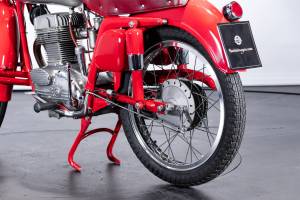 Image 7/42 de MV Agusta DUMMY (1955)