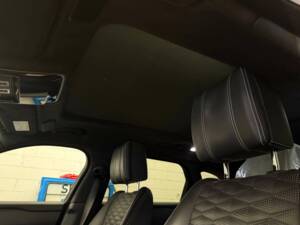 Image 11/18 of Land Rover Range Rover Velar SVAutobiography (2019)