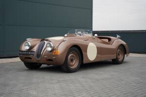 Image 11/50 of Jaguar XK 120 OTS (1950)