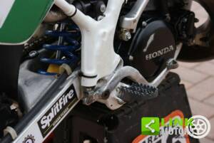 Image 17/50 of Honda DUMMY (1991)