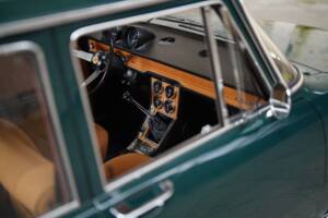 Image 54/83 of Alfa Romeo 1750 Berlina (1970)