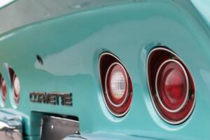 Image 24/50 of Chevrolet Corvette Stingray (1972)