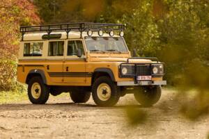 Image 11/42 of Land Rover 110 (1984)