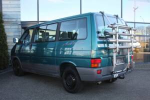 Imagen 7/8 de Volkswagen T4 Multivan 2.5 (1995)