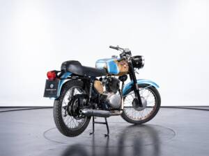 Immagine 4/50 di Gilera 125 (1967)