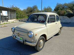 Image 36/44 of FIAT 600 D (1967)