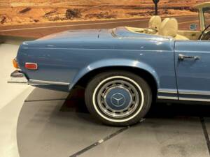 Image 20/36 de Mercedes-Benz 280 SL (1970)