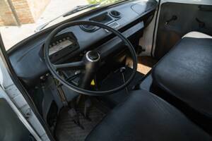 Image 24/39 of FIAT 238 - 1500 (1976)