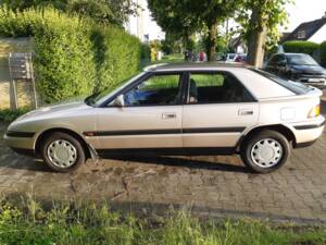Bild 6/20 von Mazda 323F 1.6 16V (1993)