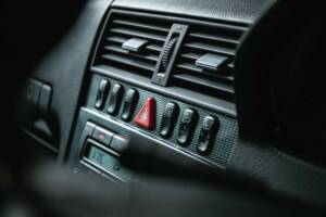 Image 15/48 of Mercedes-Benz C 55 AMG (1998)