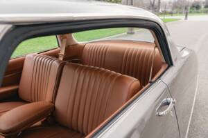 Bild 22/49 von Citroën DS 21 Grand-Palais (2019)