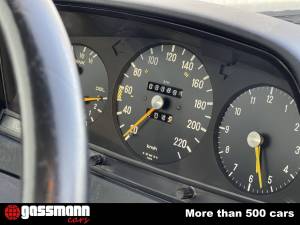 Image 10/15 de Mercedes-Benz 280 CE (1980)