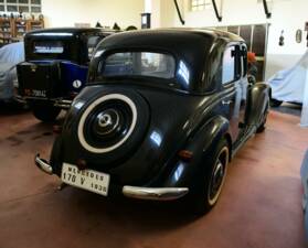 Image 5/50 de Mercedes-Benz 170 V Saloon (1938)